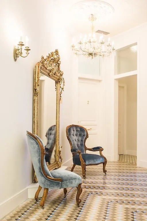 Anakena House Bed & Breakfast Barcelona Spain