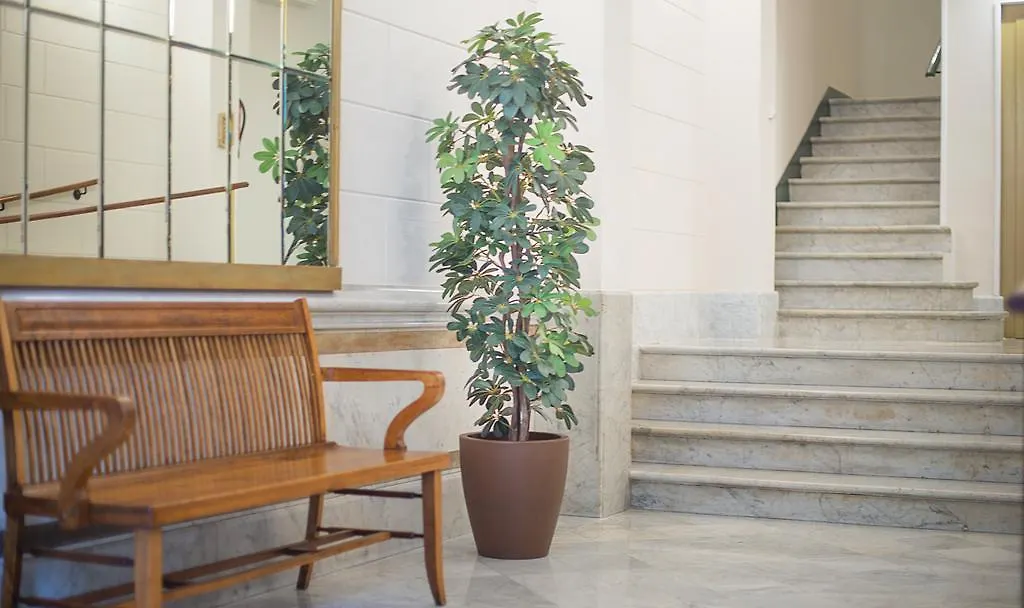 Anakena House Bed & Breakfast Barcelona 3*,