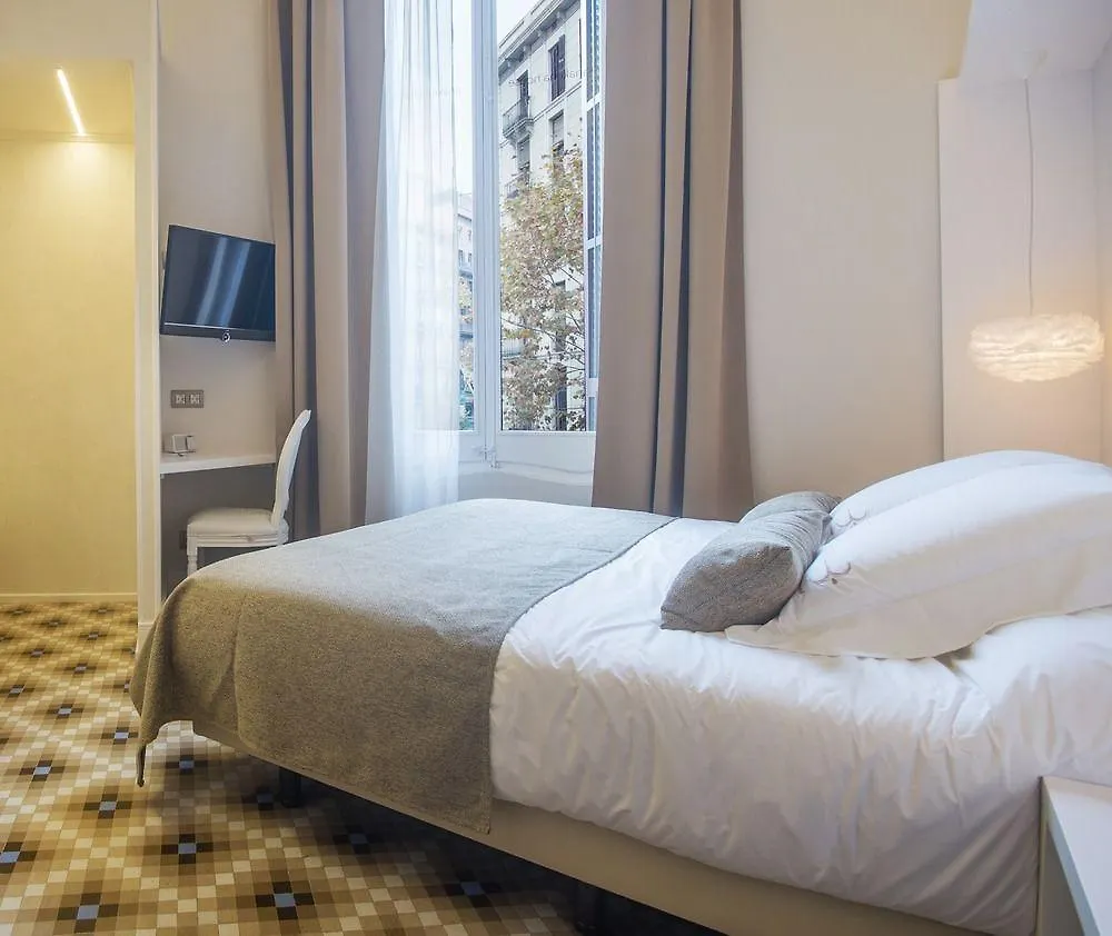 Anakena House Bed & Breakfast Barcelona